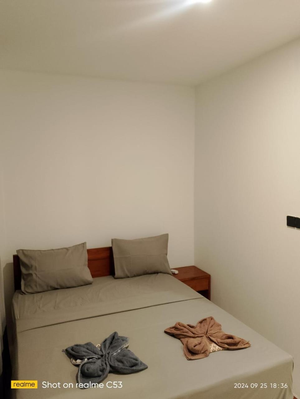 The Corner Homestay Kuta  المظهر الخارجي الصورة