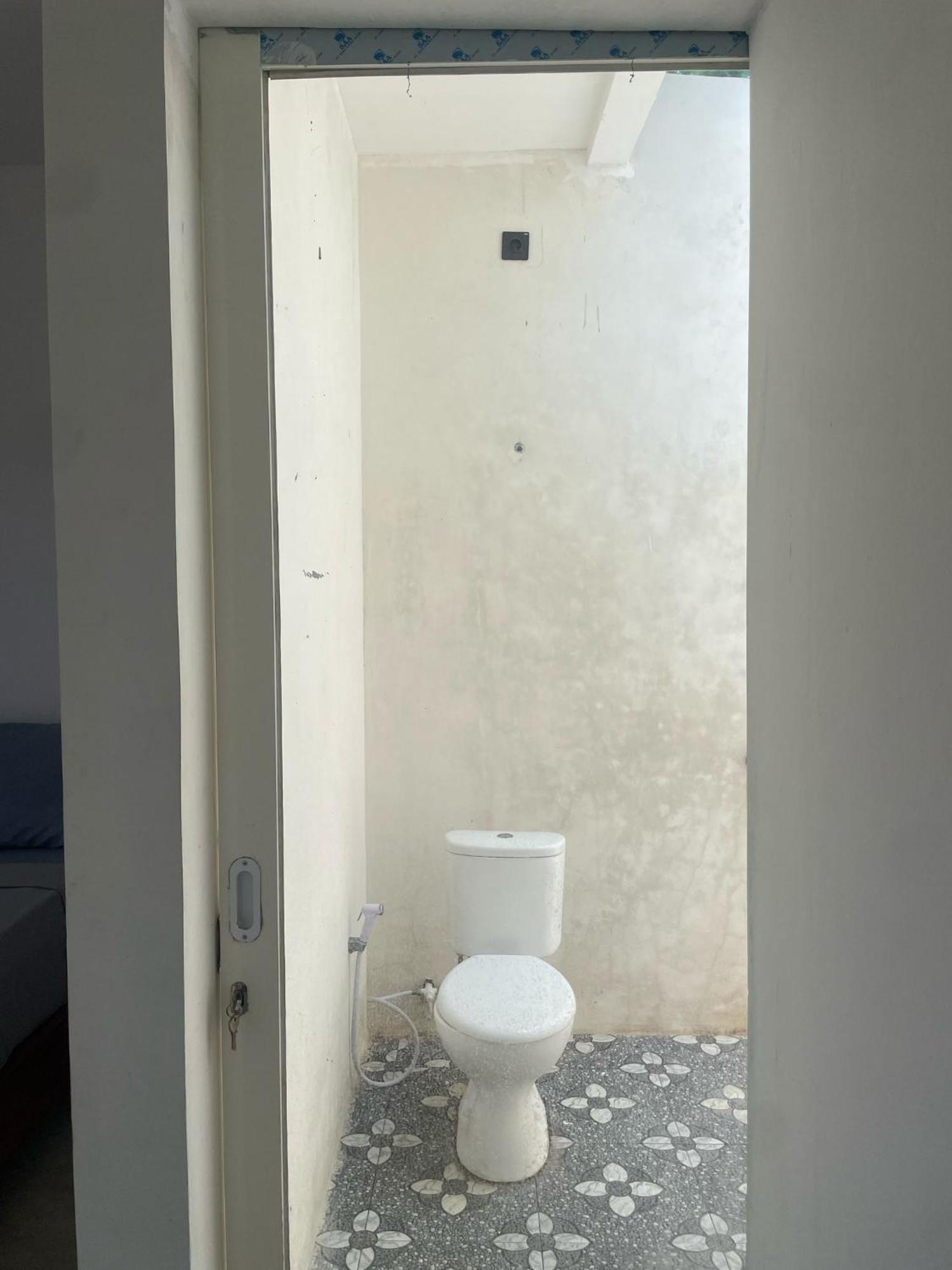 The Corner Homestay Kuta  المظهر الخارجي الصورة